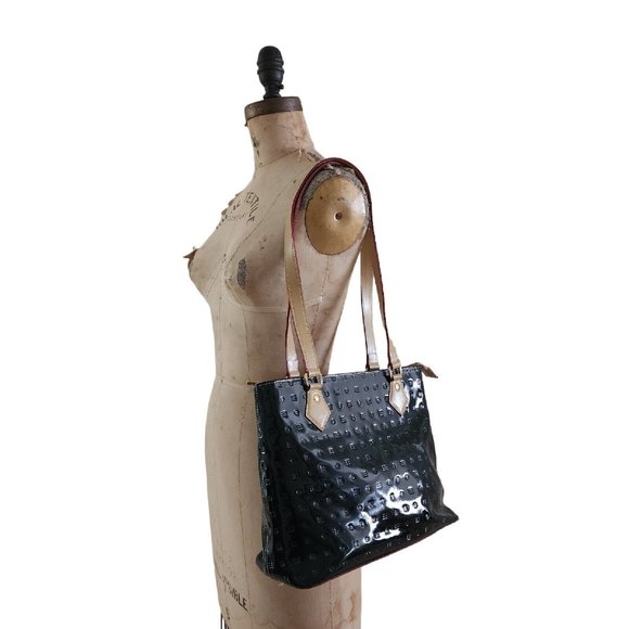 Arcadia | Bags | Arcadia Patent Leather Handback Black Tan  display picture 1